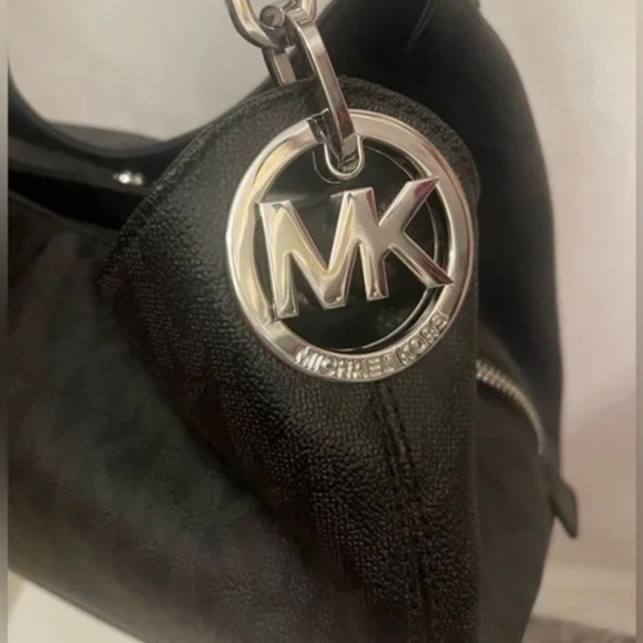 Michael Kors Large Fulton Logo Handbag - Picture 8 of 8